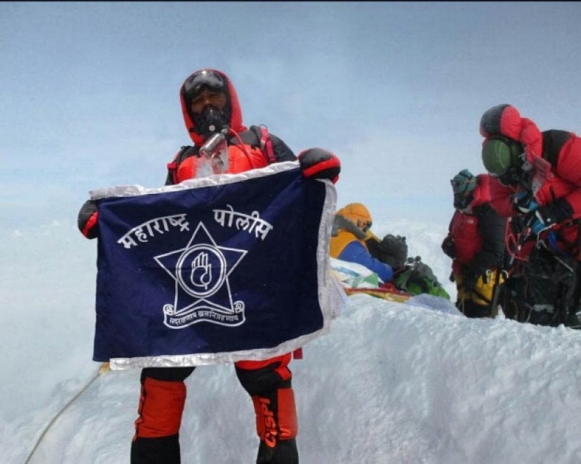 Everest, la scalata è merito del fotoritocco