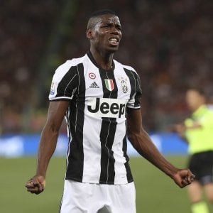 Raiola: ''Pogba non ha fretta, la Juve vuole rinnovare''