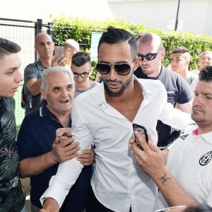 Juventus, Pogba: ''Se chiama Mou? Vediamo''. Visite mediche per Benatia