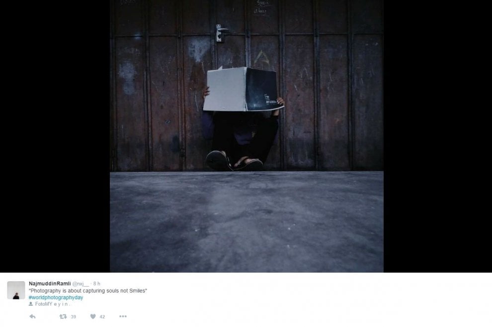 World photo day, su Twitter i mille volti della fotografia