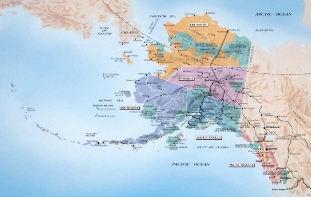 Il villaggio eschimese di Shishmaref in Alaska