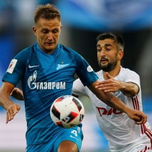 Inter, un difensore per De Boer: si tratta per Criscito