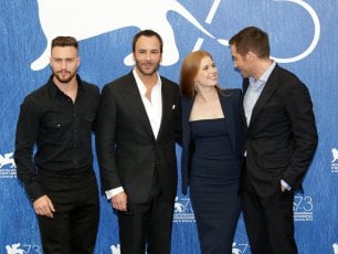 Uno stilista sul set, Tom Ford e la coppia Gyllenhaal-Adams: "Un tuffo dentro l'io"