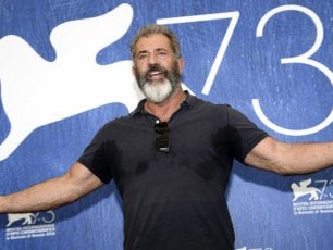 'Hacksaw Ridge', il supereroe senza costume di Mel Gibson: "Celebriamo una vera leggenda"
