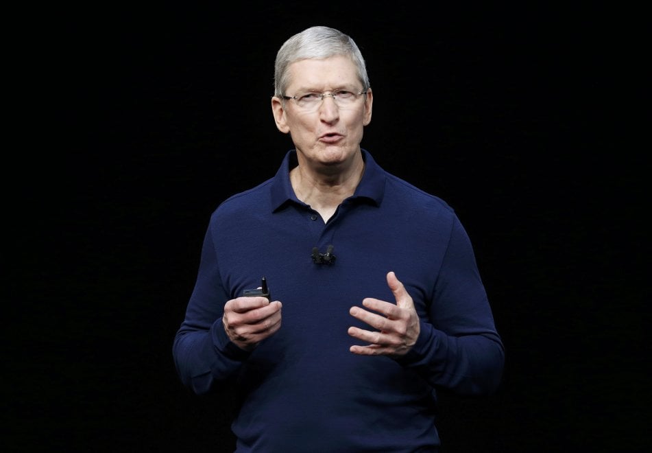 Apple, ecco l'iPhone 7: resiste all'acqua e fotografa in modo 'perfetto'