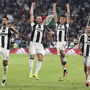 Affari, stadio e giovani: Juve-Sassuolo, derby tra 'amici'
