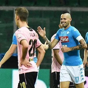 Palermo-Napoli 0-3: azzurri sul velluto, la Juve resta a 2 punti