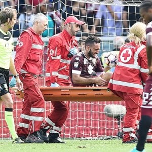 Torino, Mihajlovic perde Molinaro: rottura del crociato anteriore