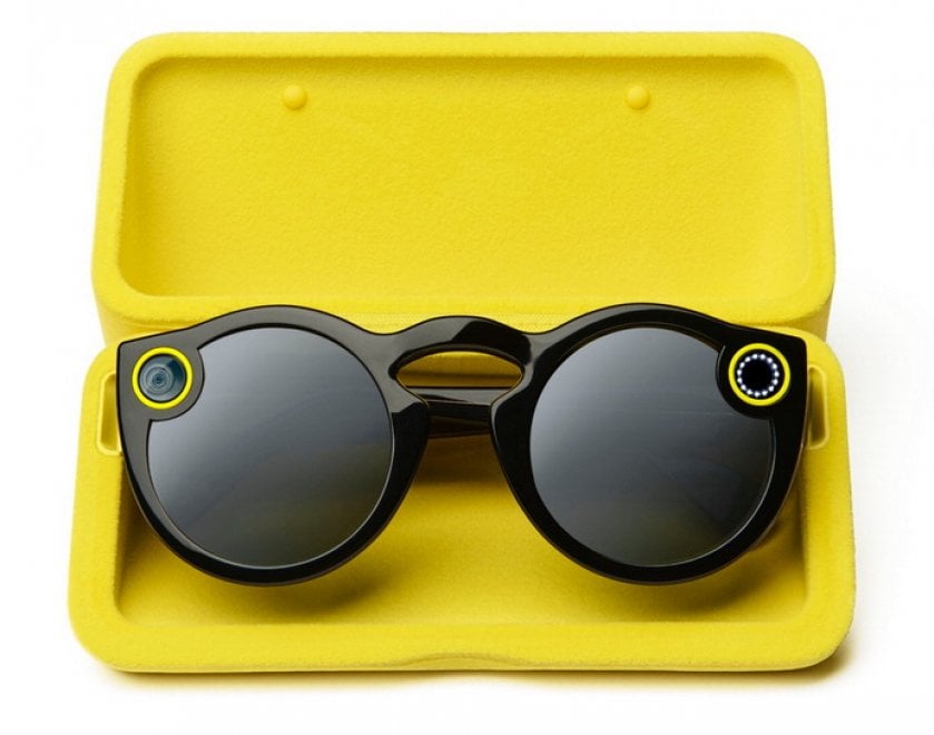 Spectacles, gli occhiali di Snapchat