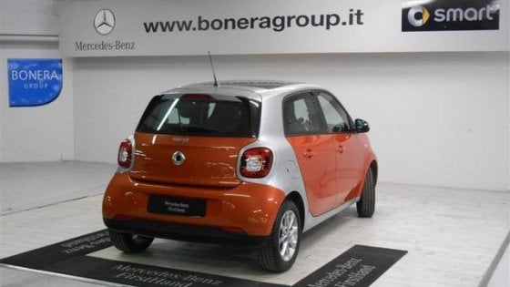 Smart, quattro porte per tutti: la Forfour in offerta speciale