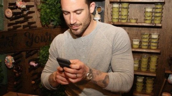 Signori, la foto è servita: la carica del food porn