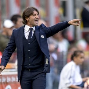 Cagliari, Rastelli: "Contro il Palermo ci giochiamo una fetta di salvezza"