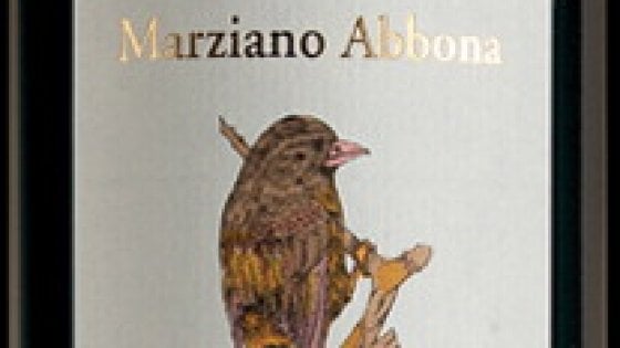 La Bottiglia: viola, rosa, spezie, un bouquet di armonia