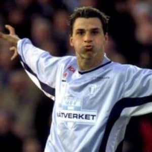 Ibra Razza Ibra, alle origini di un ribelle: un film racconta il suo mito - Calcio ...