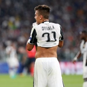 Juventus, il Real insiste per Dybala. Tolisso dice sì, ma serve una super offerta
