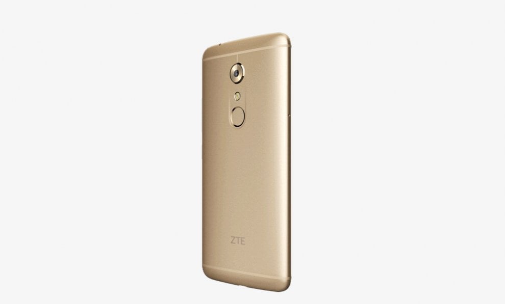 ZTE Axon 7, la carica dei phablet al tuttofare