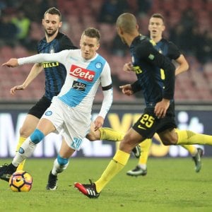 Le pagelle di Napoli-Inter: Zielinski dominatore, Perisic non pervenuto
