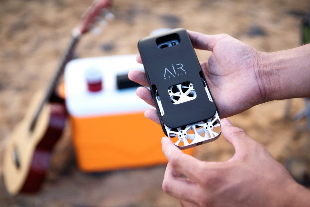 AirSelfie. Il drone diventa mini macchina fotografica 