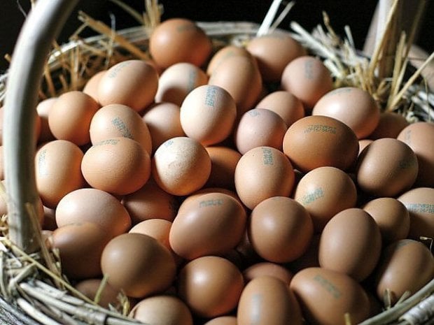 Dieta del sorriso: dal latte al peperoncino, gli alimenti che fanno bene alla bocca