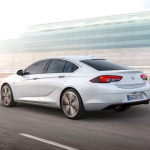 Dieta ferrea per la Insignia Grand Sport