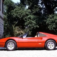 Livrea #50, ispirata alla Ferrari 308 GTS del 1980