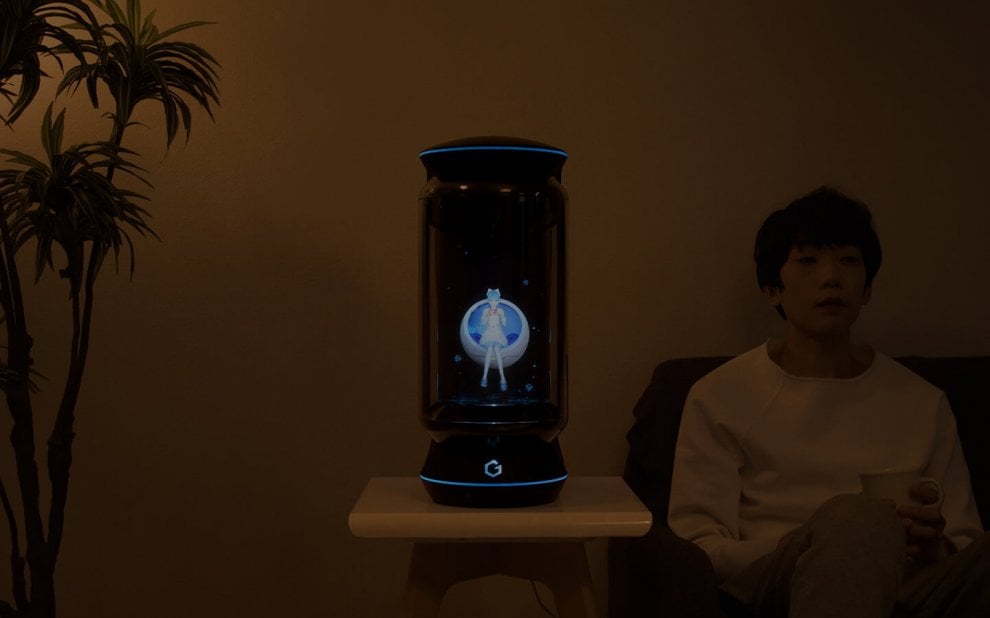 ''Piacere, sono Azuma Hikari'', l'assistente virtuale per single
