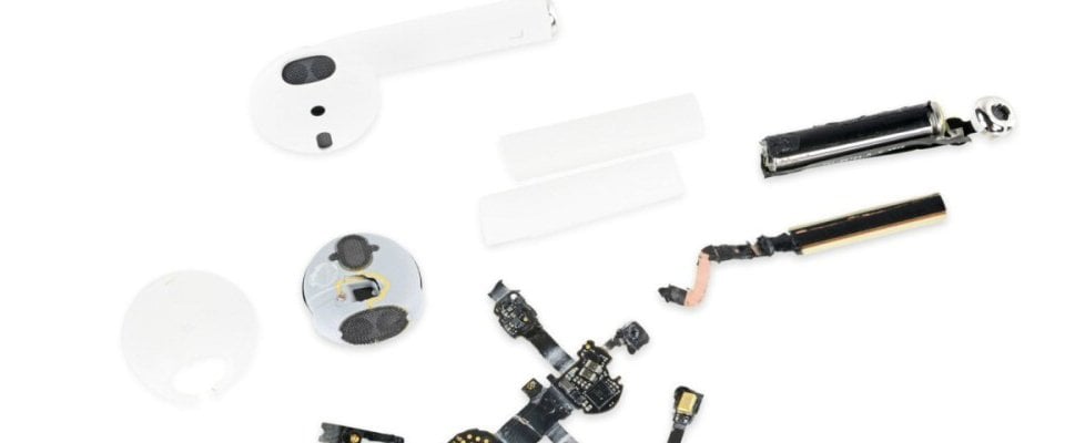 Airpods, impossibile ripararli: anatomia delle cuffie Apple - la Repubblica