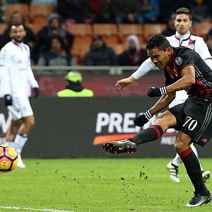 Milan-Cagliari 1-0: Bacca stende i sardi nel finale