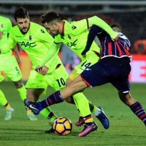 Le pagelle di Crotone-Bologna: Maietta impeccabile, Trotta spreca