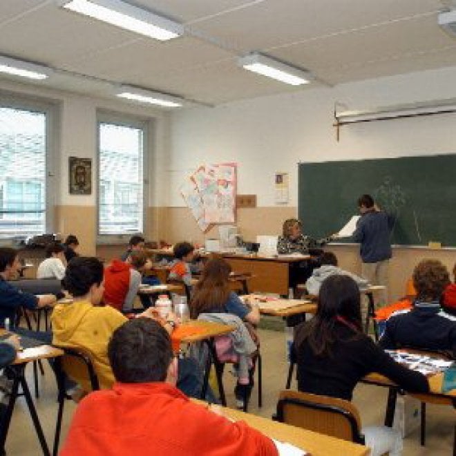 Maschi e femmine in cifre: dalla scuola alle professioni