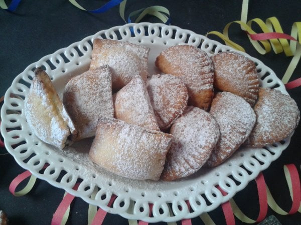 Dalla Gallura a Cagliari, la Sardegna raccontata da 15 dolci tradizionali
