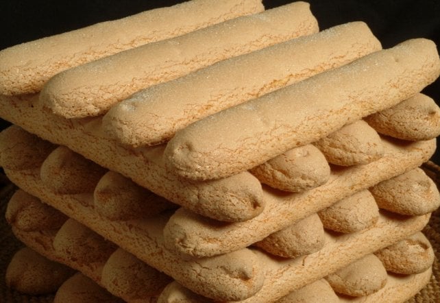 Dalla Gallura a Cagliari, la Sardegna raccontata da 15 dolci tradizionali