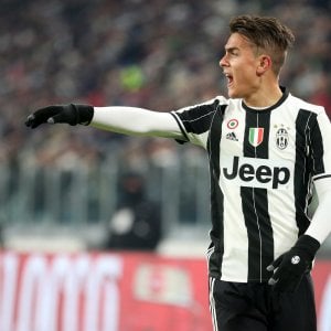 Juventus, Dybala pronto alla stretta di mano: ma con Marotta...