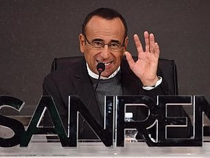 Sanremo, Carlo Conti pronto per Mediaset. Ma arriva subito la smentita: "Fantascienza"