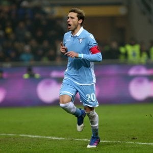 Lazio, Lotito glissa su Biglia: "Il rinnovo? Chiedetelo a lui..."
