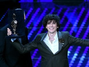 Sanremo cover, vince Ermal Meta. Mika conquista l'Ariston, Fuori Nesli-Paba e Raige-Luzi