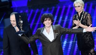 Cover, vince Ermal Meta. Mika, show arcobaleno