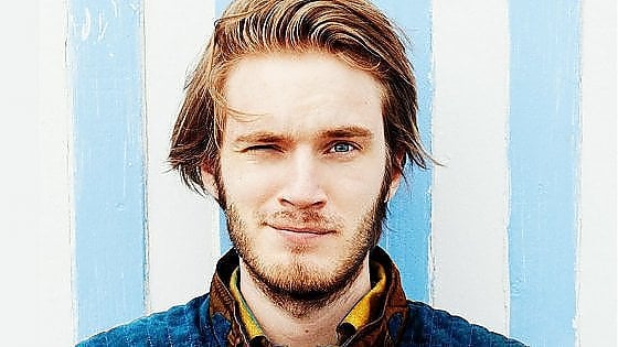 Accuse di razzismo per il re degli youtuber PewDiePie