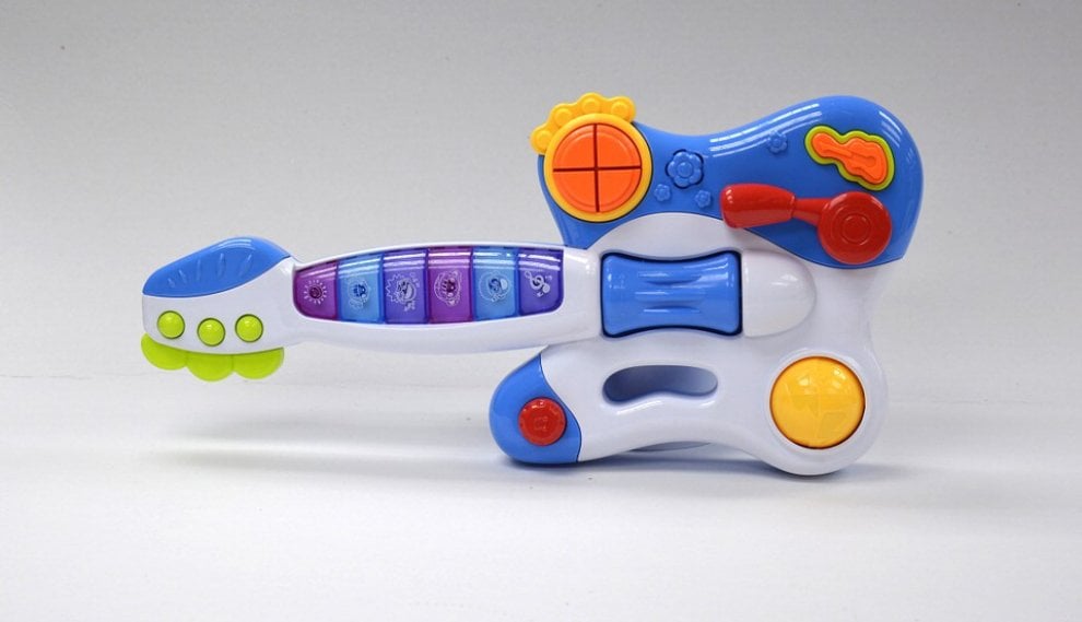 Come pulire in tutta sicurezza i giochi dei bambini