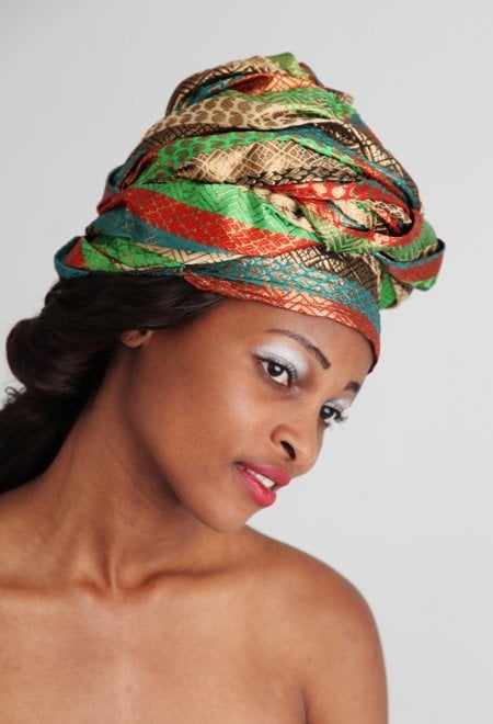 Un turbante africano dopo la chemio 