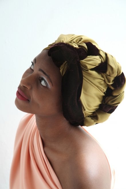 Un turbante africano dopo la chemio 