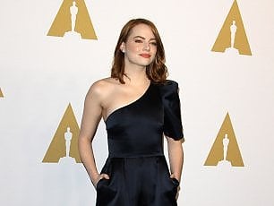 La favorita Emma Stone dalla platea di Broadway agli Oscar: "Realizzo un sogno"