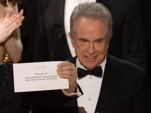 L'Oscar dell'errore. Hollywood si scatena tra ira e ironia. E parte l'inchiesta