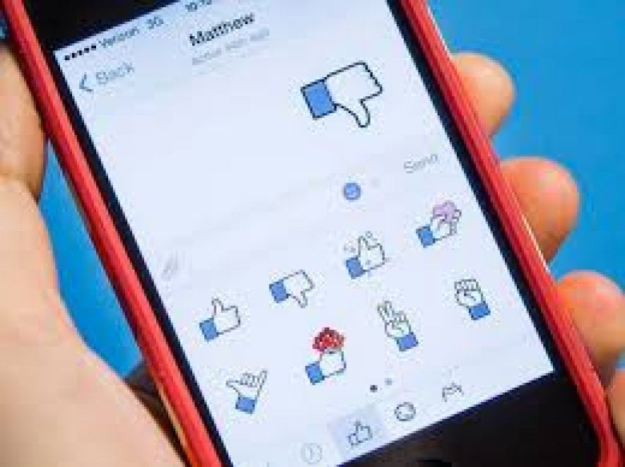 Facebook, un mese di novità