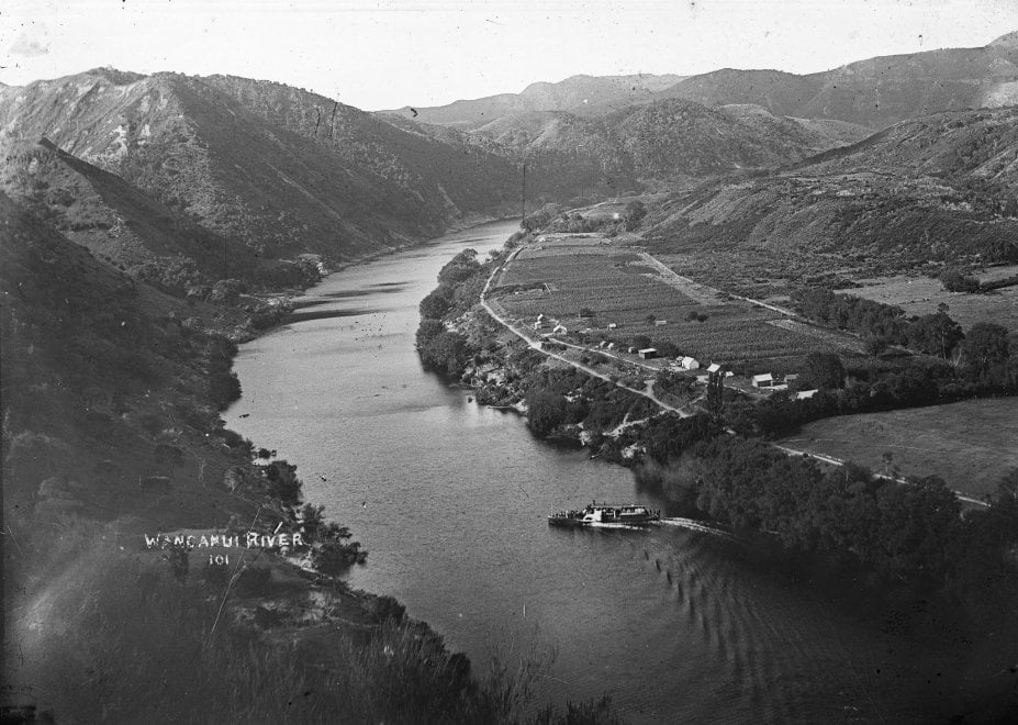 Whanganui in bianco e nero: la storia del fiume sacro ai maori