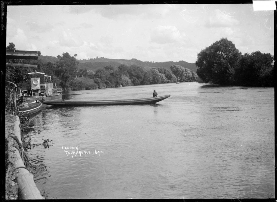 Whanganui in bianco e nero: la storia del fiume sacro ai maori