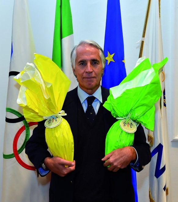 Tumori, le uova di Pasqua del'Ail tornano in piazza
