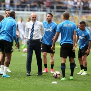 Inter, Pioli confermato ma squadra in ritiro punitivo