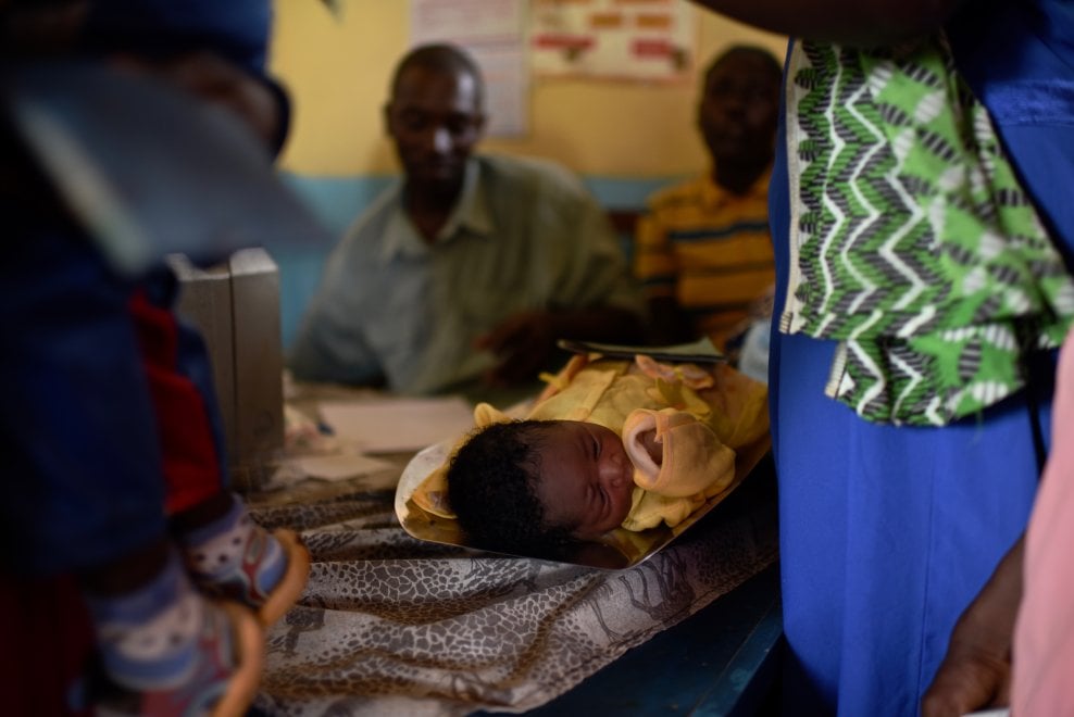 Le vaccinazioni in Kenya negli scatti di Amref Italia