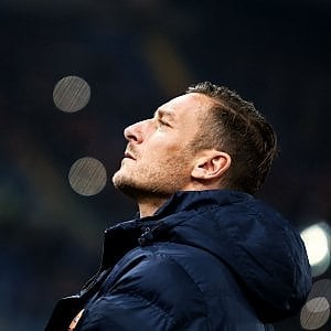 Roma, il primo giorno del nuovo Totti tra brindisi e poca voglia di festeggiare